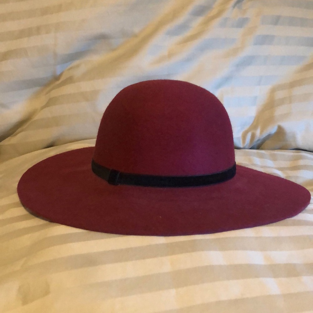 Felt Maroon Hat